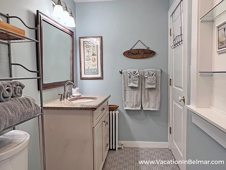 Towels are included for weekly summer rentals.