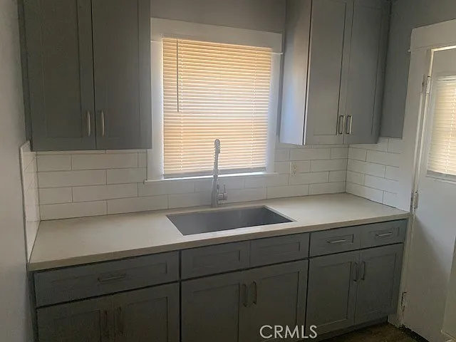 428 Almond Ave — Photo 5