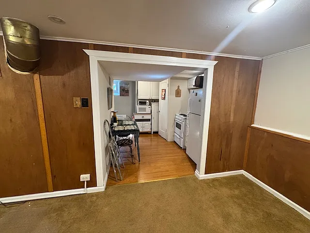 945 Oneida St #1 — Photo 9