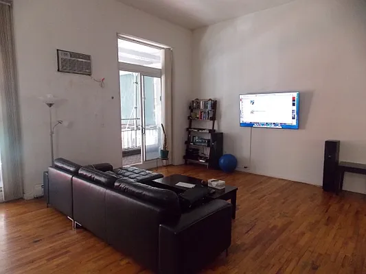 Rented by Citi Habitats | media 12