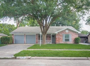 9734 Blankenship Dr, Houston, TX 77080