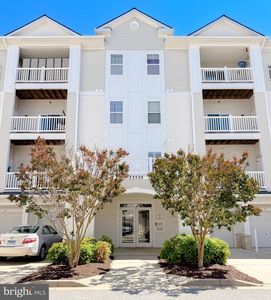 23520 F D R Blvd Unit 202, California, MD, 20619