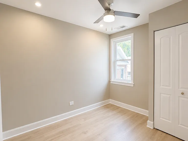 4343 Wisconsin Ave #7 — Photo 5