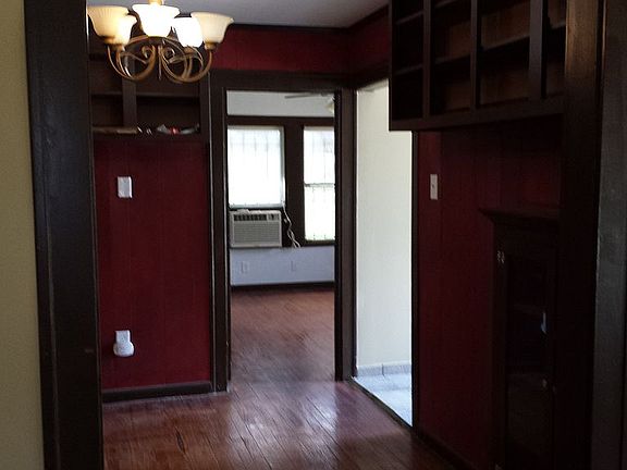 3rd image of 12701 Woodworth Dr