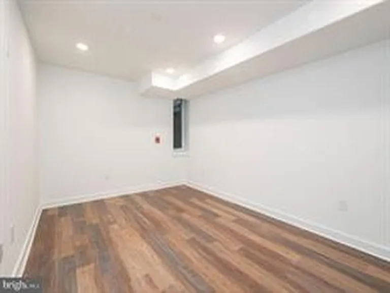 737 N 39th St #1 — Photo 13
