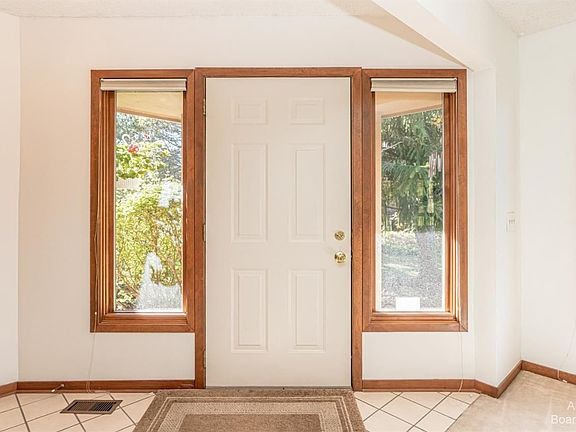 4th image of 4732 Bayberry Cir