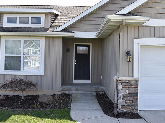 2nd image of 7709 Copper Corner Dr SE