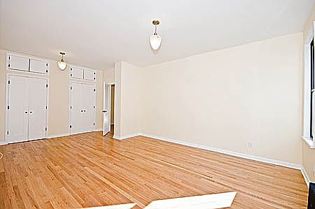5th image of 940 Saint Nicholas Ave APT 5I