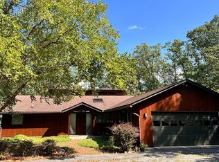 353 Toboggan Hill Trl, Hedgesville, WV 25427