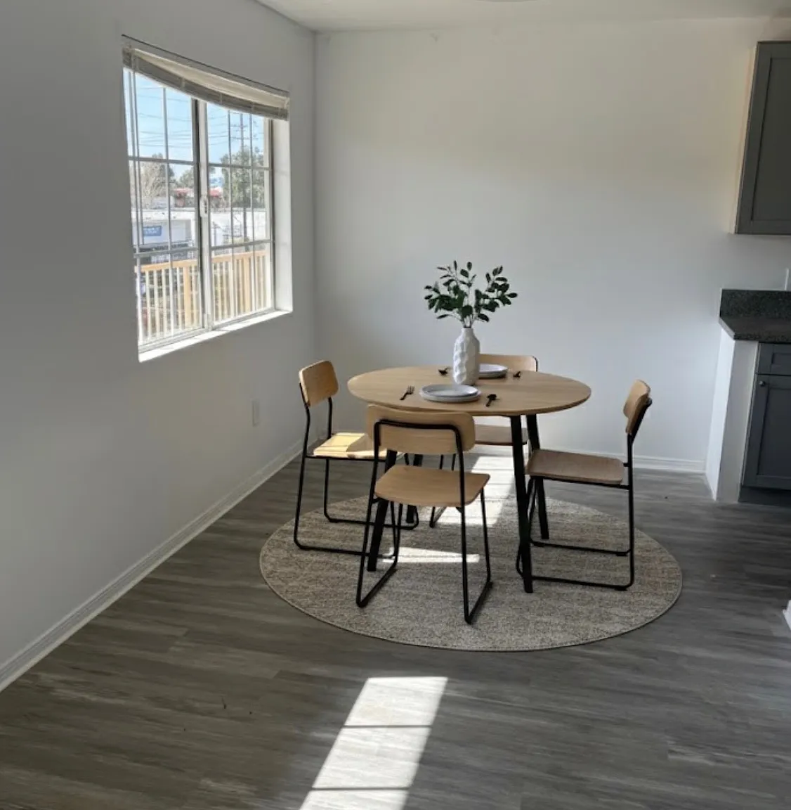 2 bed, 1000 sqft, $2,599 — Photo 4