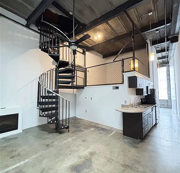 Apt. 10