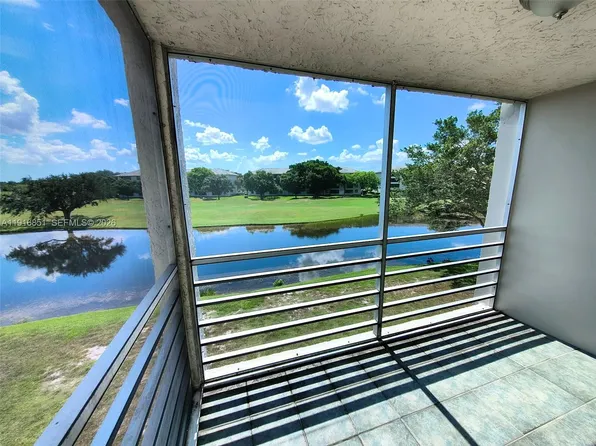 9230 Lagoon Pl APT 310, Fort Lauderdale, FL 33324
