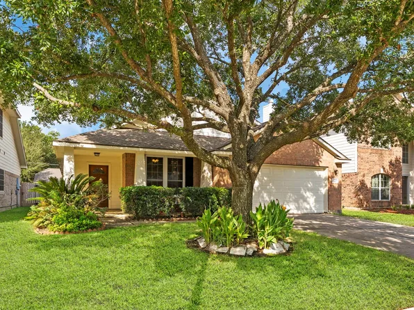 19807 N Village Of Bridgestone Ln, Spring, TX 77379