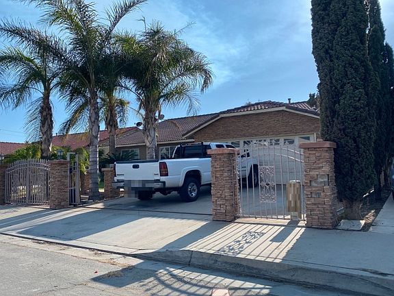 2nd image of 9630 Kiwi Ave