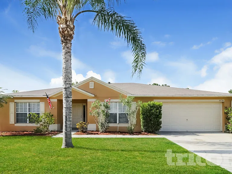 1078 Woodson Hammock Cir — Photo 1