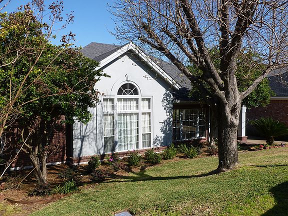 4th image of 11014 Augusta Walk