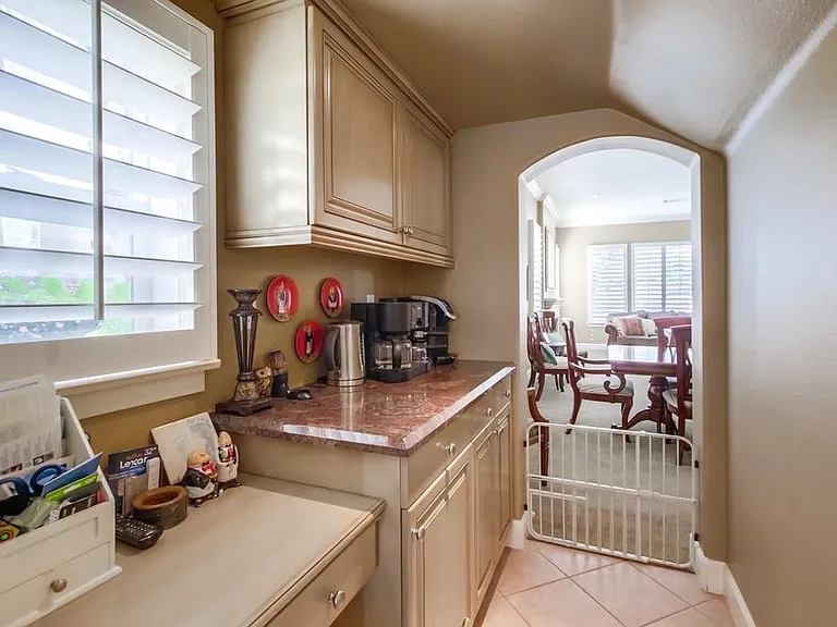 9673 Deer Trail Dr — Photo 22