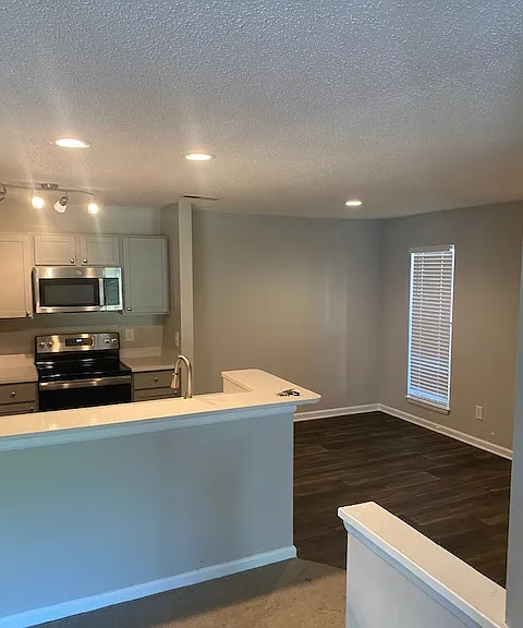 15 Hamiltons Bay Ct #CT951 — Photo 2