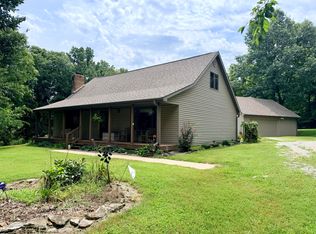 34 E Dade 86, Greenfield, MO 65661