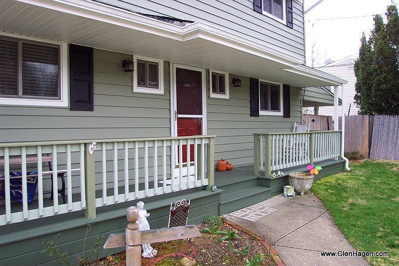Cozy Front Porch