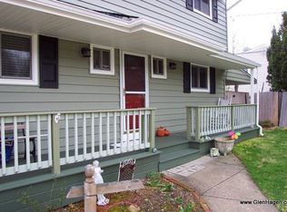 2 Parnell Ln, Port Jefferson Station, NY 11776
