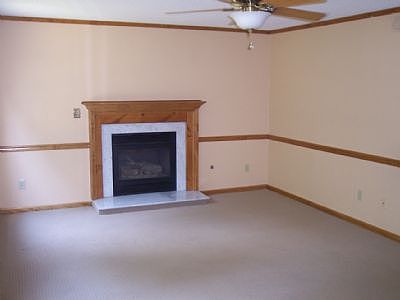 2nd image of 2552 Farmworth Trl
