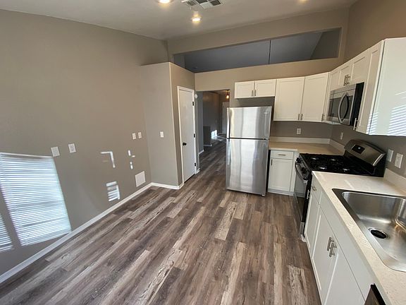 3rd image of 2015 Marathon Keys Ave