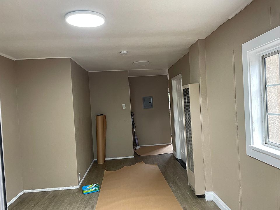 1st image of 1236 1/2 W 60th Pl