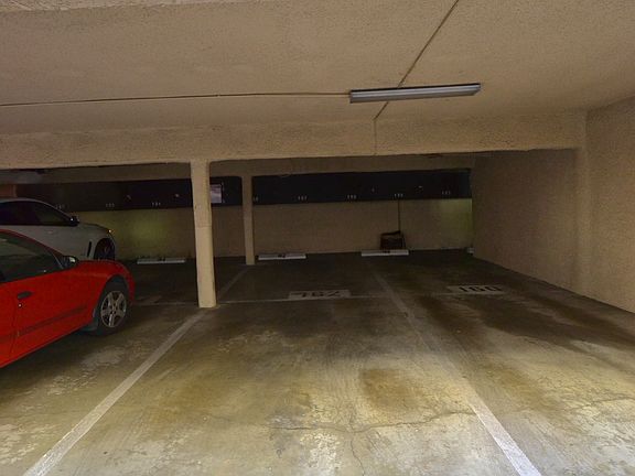 5th image of 18307 Burbank Blvd Unit 85