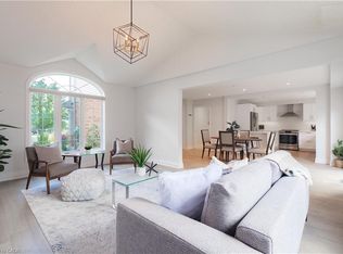 83 Benedict Pl, Hamilton, ON L9A 0A4