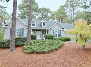 9 Moore Dr, Pinehurst, NC 28374