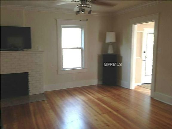 5th image of 218 12th Ave N
