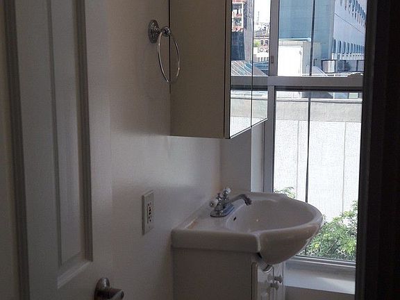 5th image of 363 W 17th St APT 4C