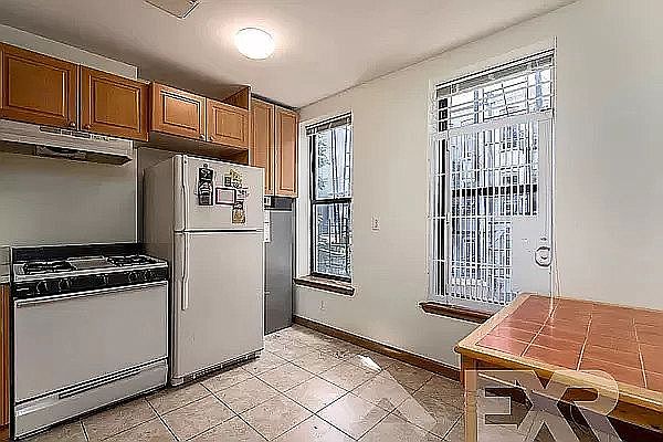 2nd image of 359 Stockholm St #3A