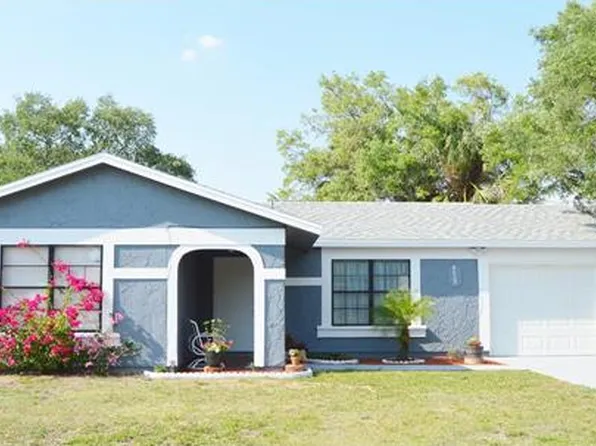 4029 W Palomar Cir, Labelle, FL 33935