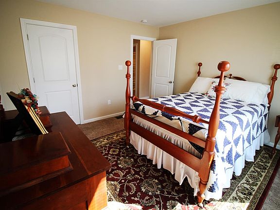 5th image of 168 Bryson Way