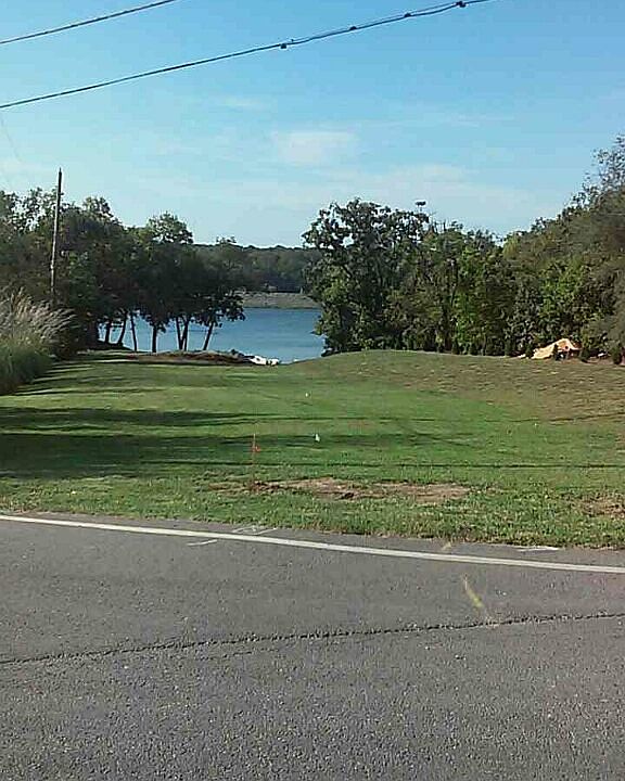 1st image of 1621 NE Lake Shore Dr