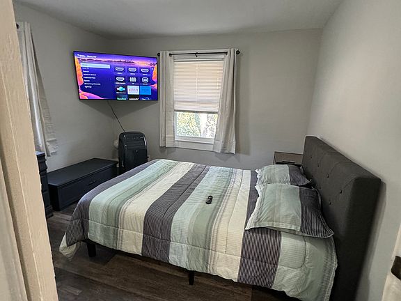 2nd image of 1230 N Kealing Ave #2