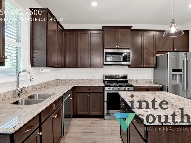 4809 Fish Hawk Ct — Photo 11