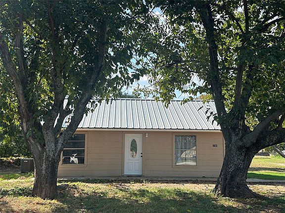 2nd image of 2764 W Highway 199