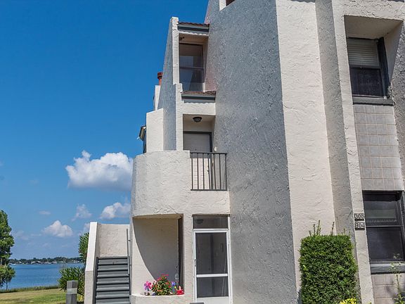 2nd image of 308 Laurel Cove Way