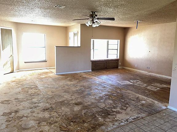2nd image of 721 N Adams Ave