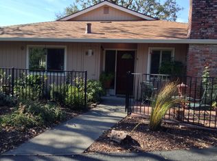 9 Meadowgreen Ct, Santa Rosa, CA 95409