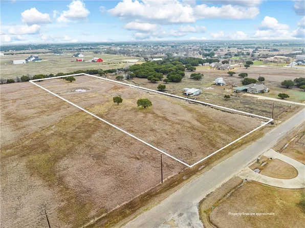 Dove Hill Ln, China Spring, TX 76633