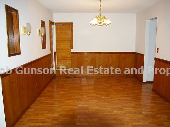 Formal Dining