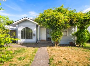 108 Maple Blvd, Troutdale, OR 97060