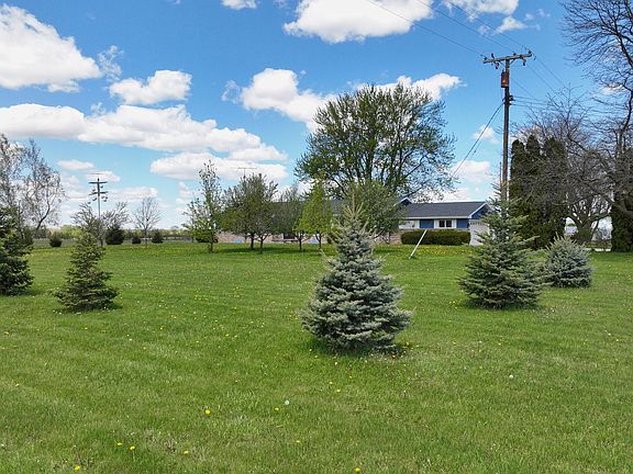 3rd image of 91 N Doran Rd