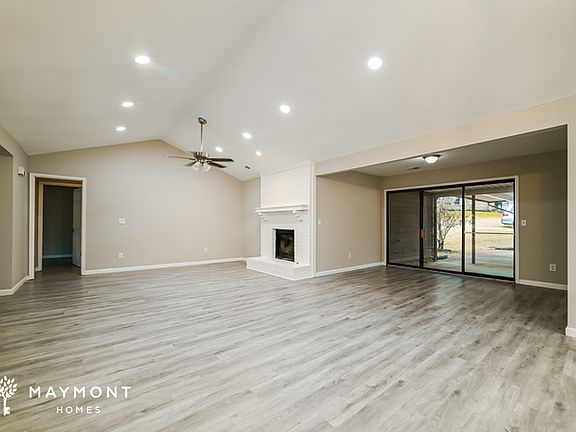 4th image of 5566 Circlestone Ln