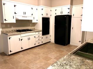 8 Middlesex St APT 3, North Chelmsford, MA 01863