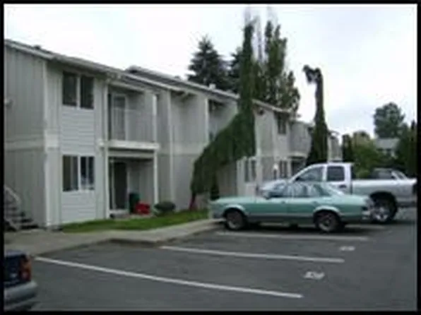 154-Sandy Dr Apts, 180 Sandy Dr N #196, Salem, OR 97303